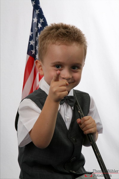 ©IMG_2722.jpg - Daniel B. im Alter von 5 Jahren, Studioaufnahmen vom 04.08.2006