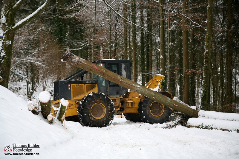 Waldarbeiten im Schnee IMG_9186.jpg