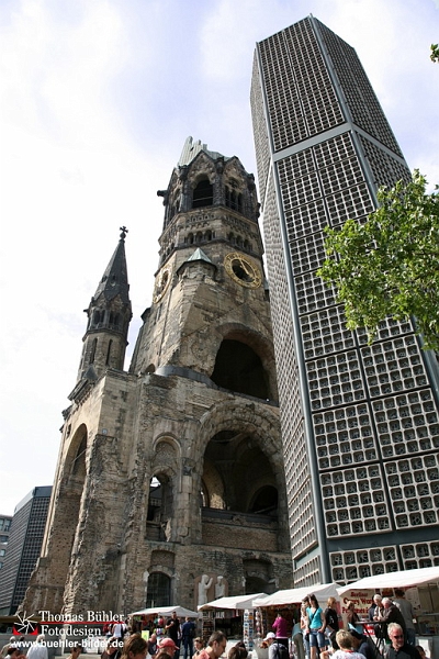 Berlin_West_Kaiser-Wilhelm-Gedaechtnis-Kirche am Breitscheidplatz_IMG_7052.jpg