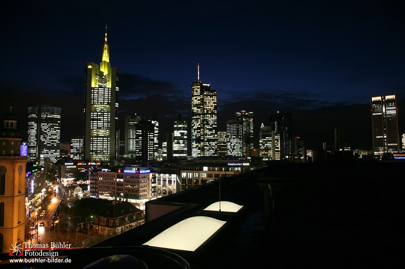 Frankfurt am Main Skyline bei Nacht IMG_3769.jpg