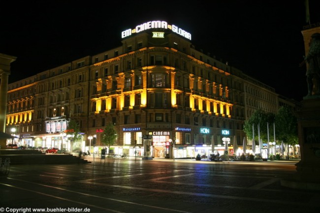 Geschaeftshaus auf der Koenigssstrassse_©IMG_8966.jpg